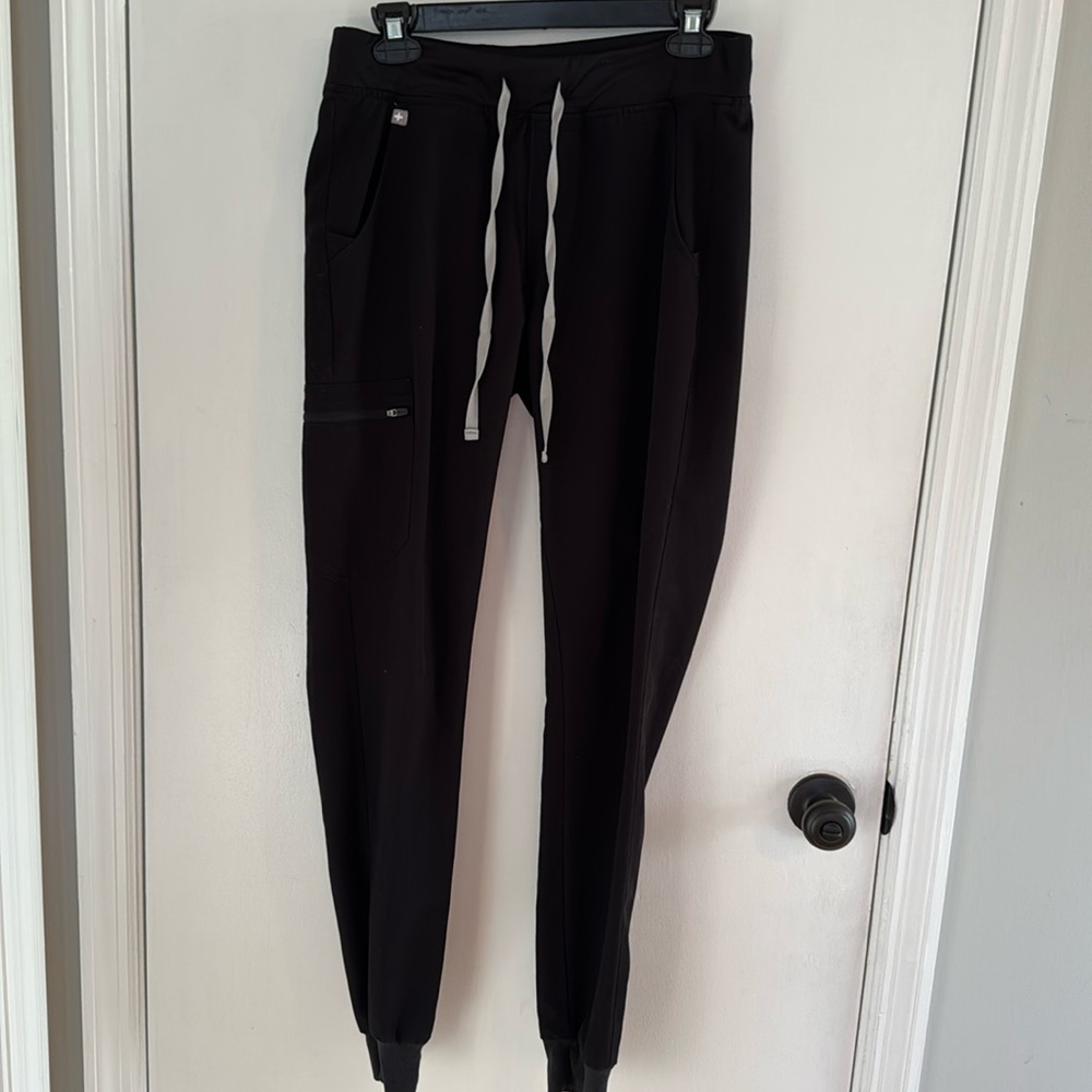Figs joggers